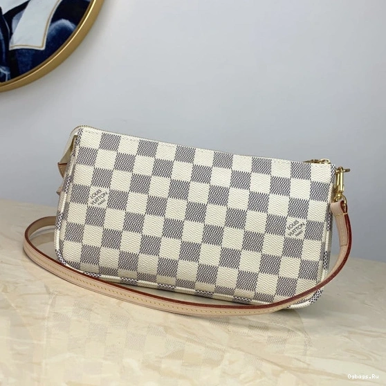 Vuitton POCHETTE Louis ACCESSOIRES 0225